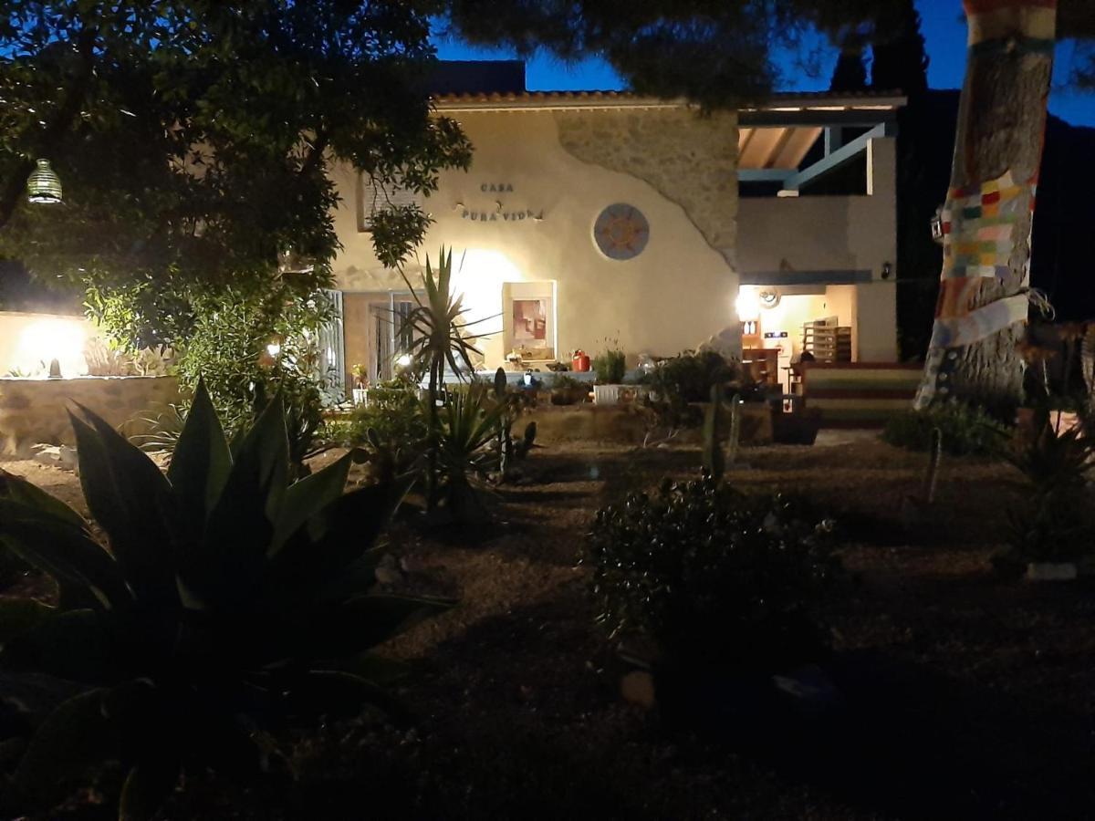 Casa Pura Vida Bed & Breakfast Relleu Екстериор снимка
