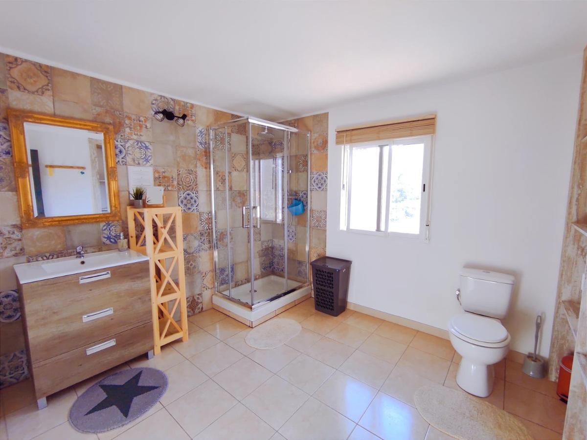 Casa Pura Vida Bed & Breakfast Relleu Екстериор снимка